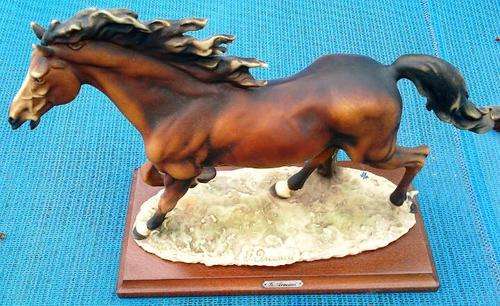 LOVELY HORSE  FIGURINE ARMANI